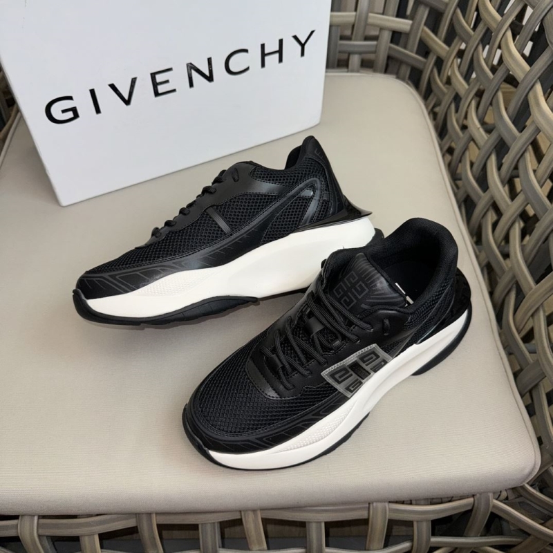 Givenchy Sneakers